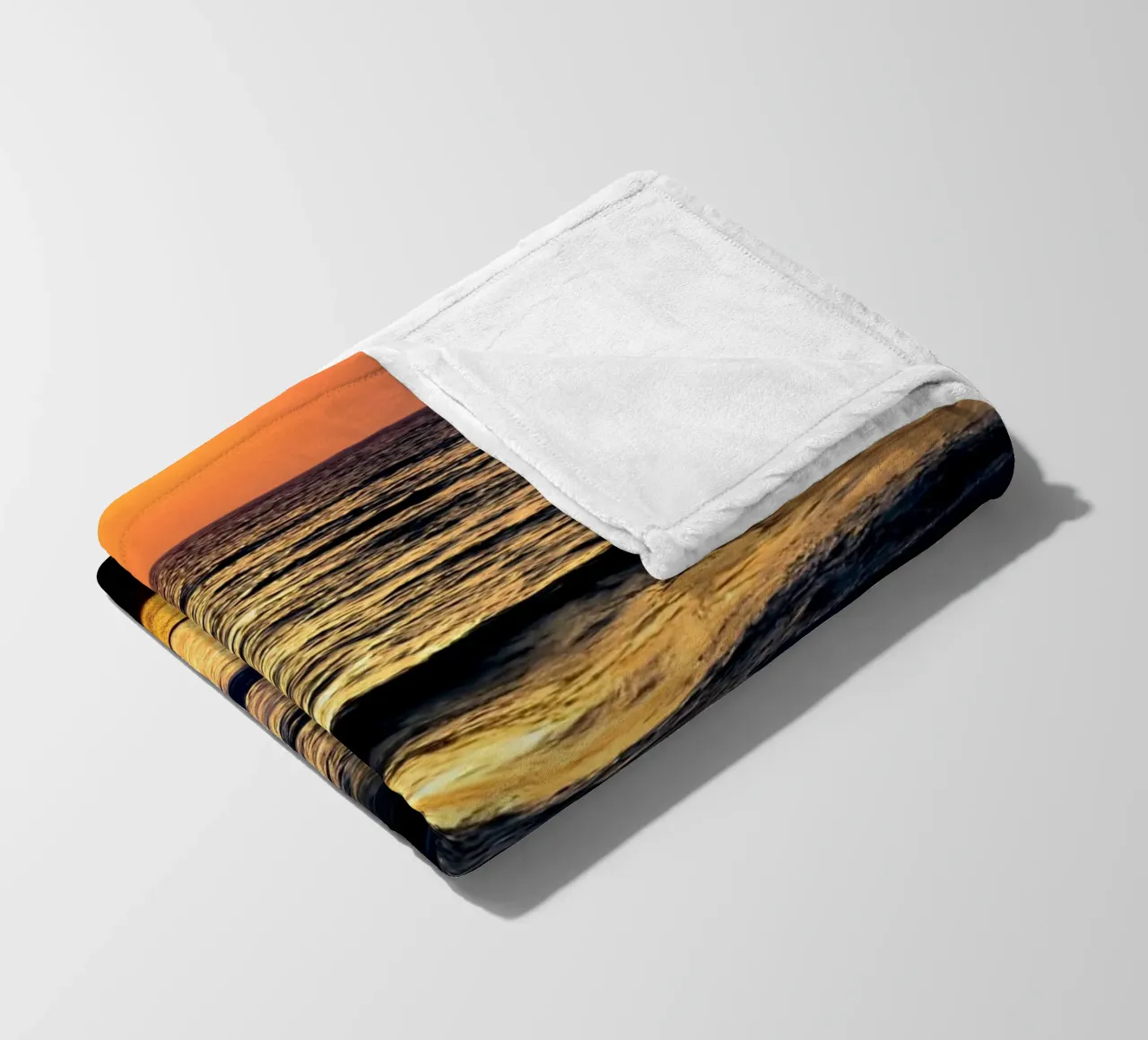L'elemento umano coperta in pile da Tal Paz-Fridman