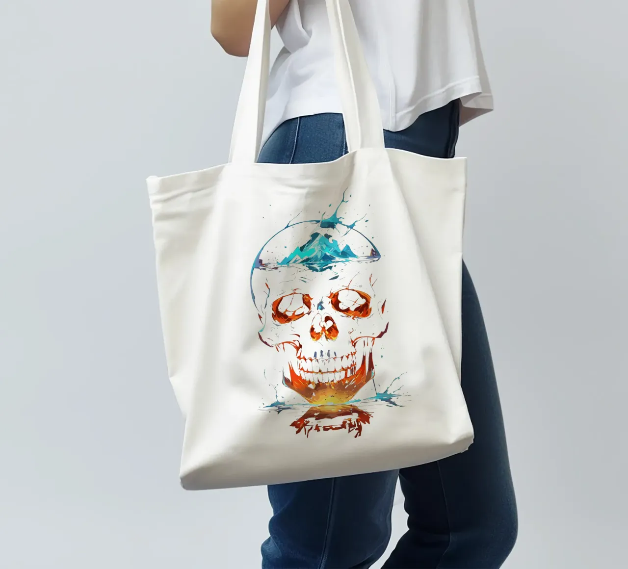 Cranio in fiamme con montagna ghiacciata borsa in juta da LM2KONE