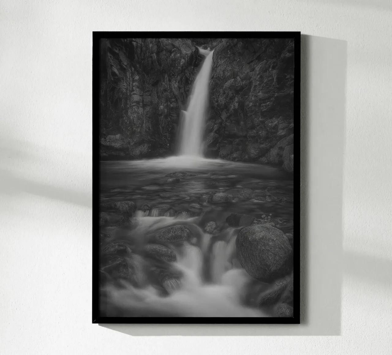 fotografia in bianco e nero di cascate poster da roosses