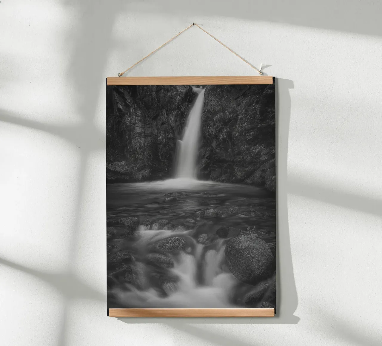 fotografia in bianco e nero di cascate poster da roosses
