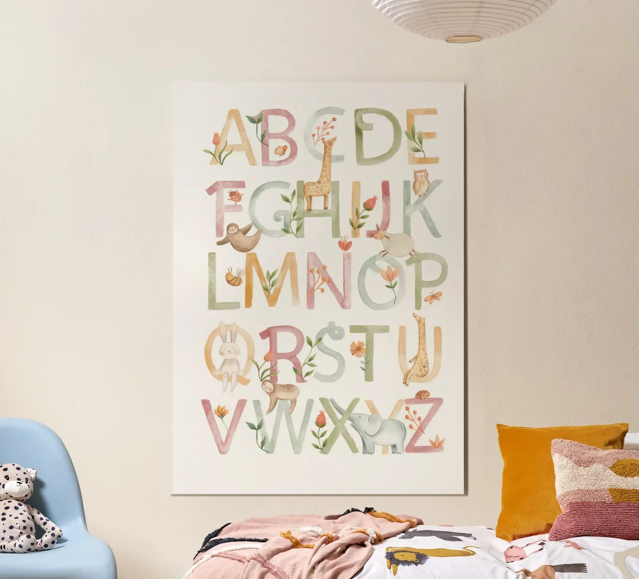Alfabeto 10 poster con telaio in plastica da Panait Ivascu