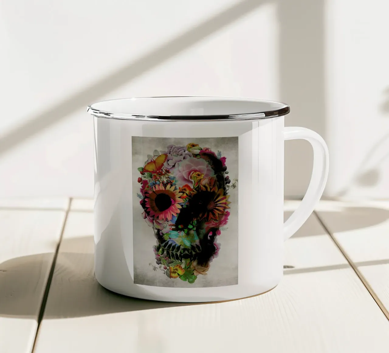 Skull II tazza in smalto da Ali Gulec