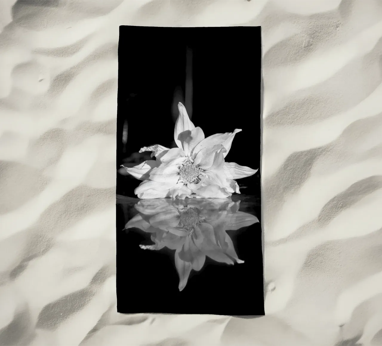 Flora beach towel by rafael campezato