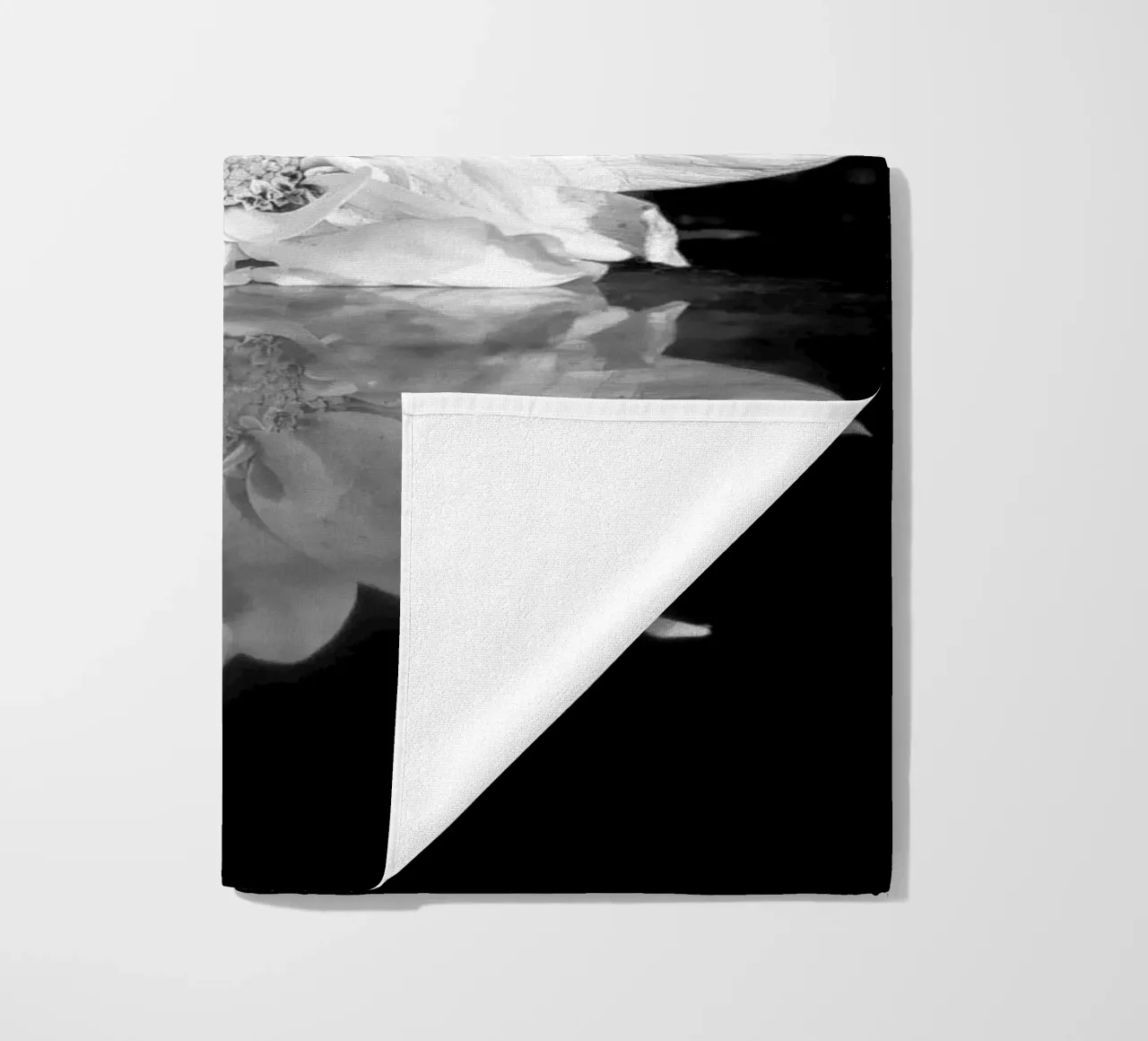 Flora beach towel by rafael campezato