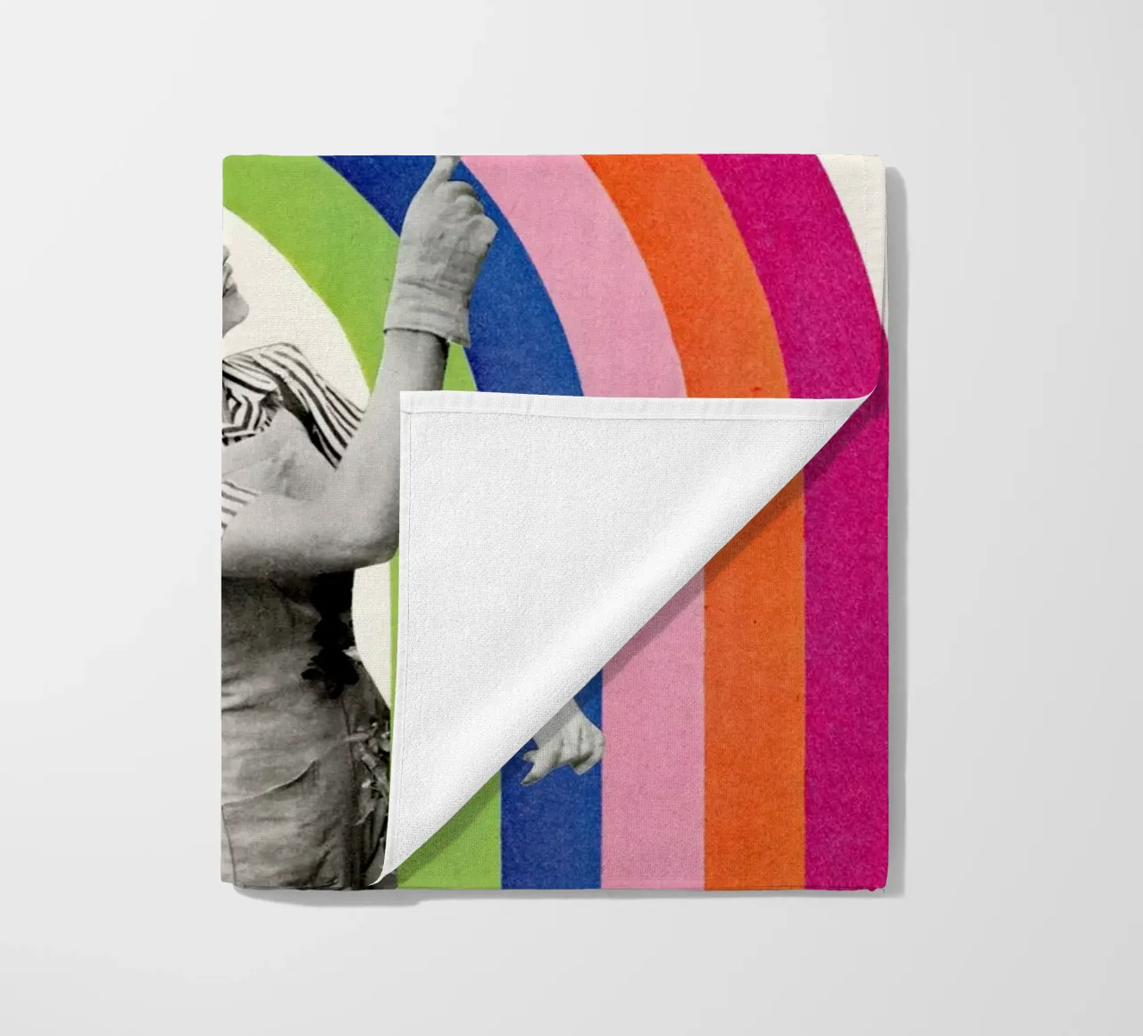 Dipingere un arcobaleno telo mare da Cassia Beck Collage