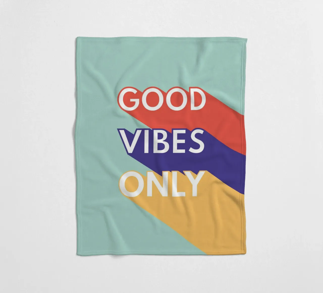 GOOD VIBES ONLY - Retro Pop Fleecedecke von Typo Designs