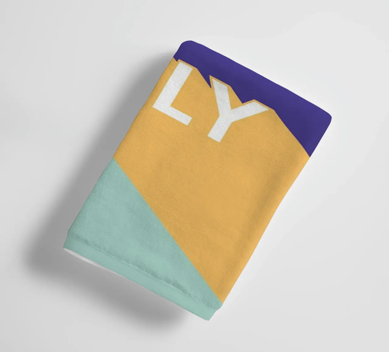 GOOD VIBES ONLY - Retro Pop Handtuch von Typo Designs
