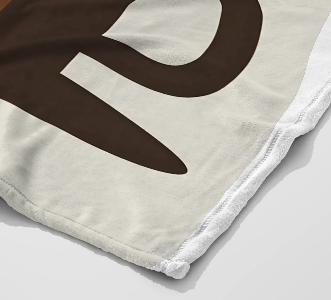 Sagoma di una tazza di caffè coperta in pile da LIFESTYLE OBJECTS
