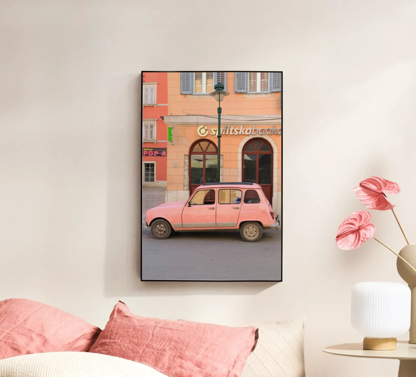 Rosafarbener Renault Acryl-Glas von eyes & tries