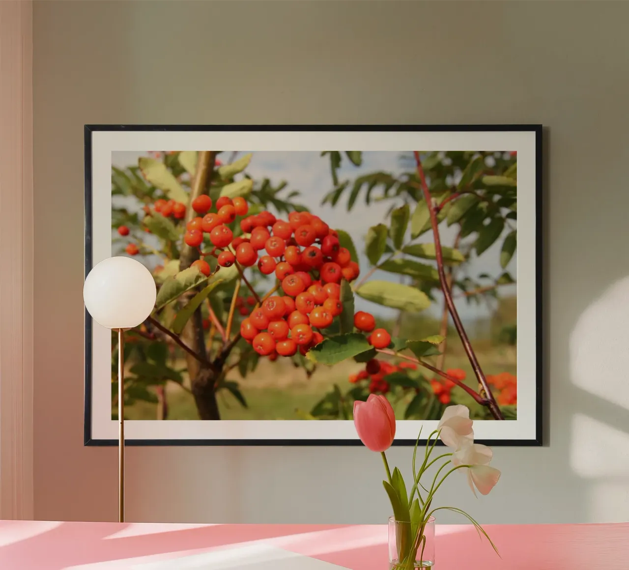 Bacche di sorbo poster con telaio in alluminio da eyes & tries