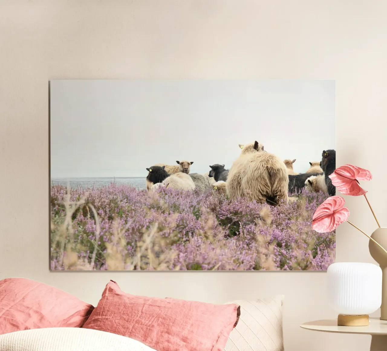 Pecore in brughiera poster con telaio in alluminio da eyes & tries