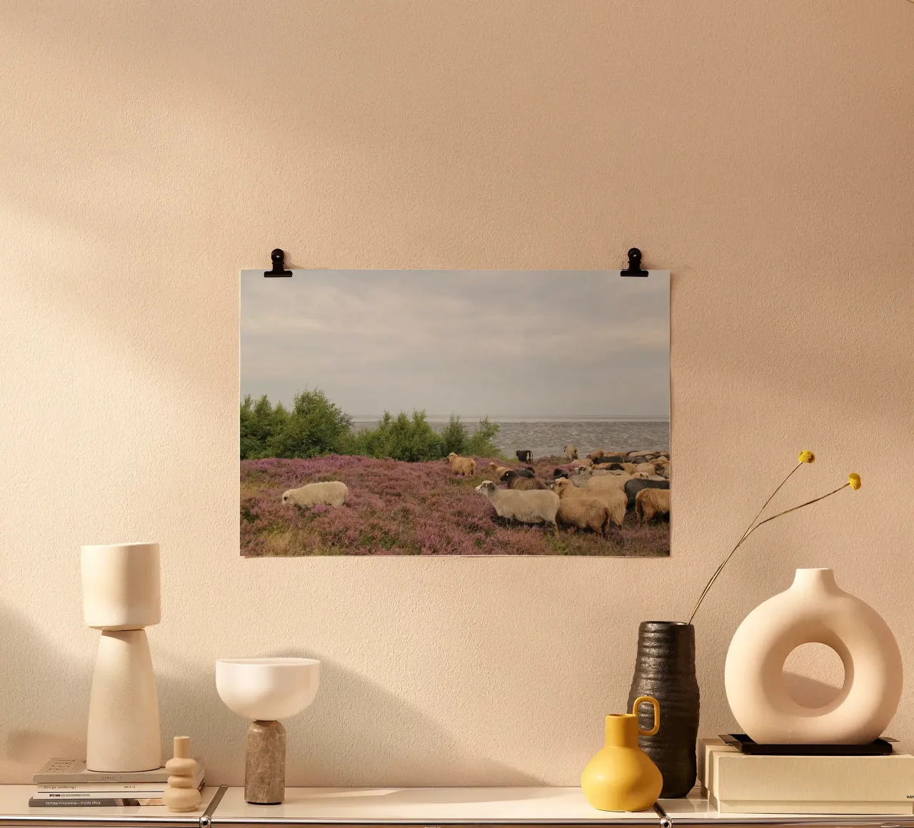 Schafe in der Heide 02 Poster von eyes & tries