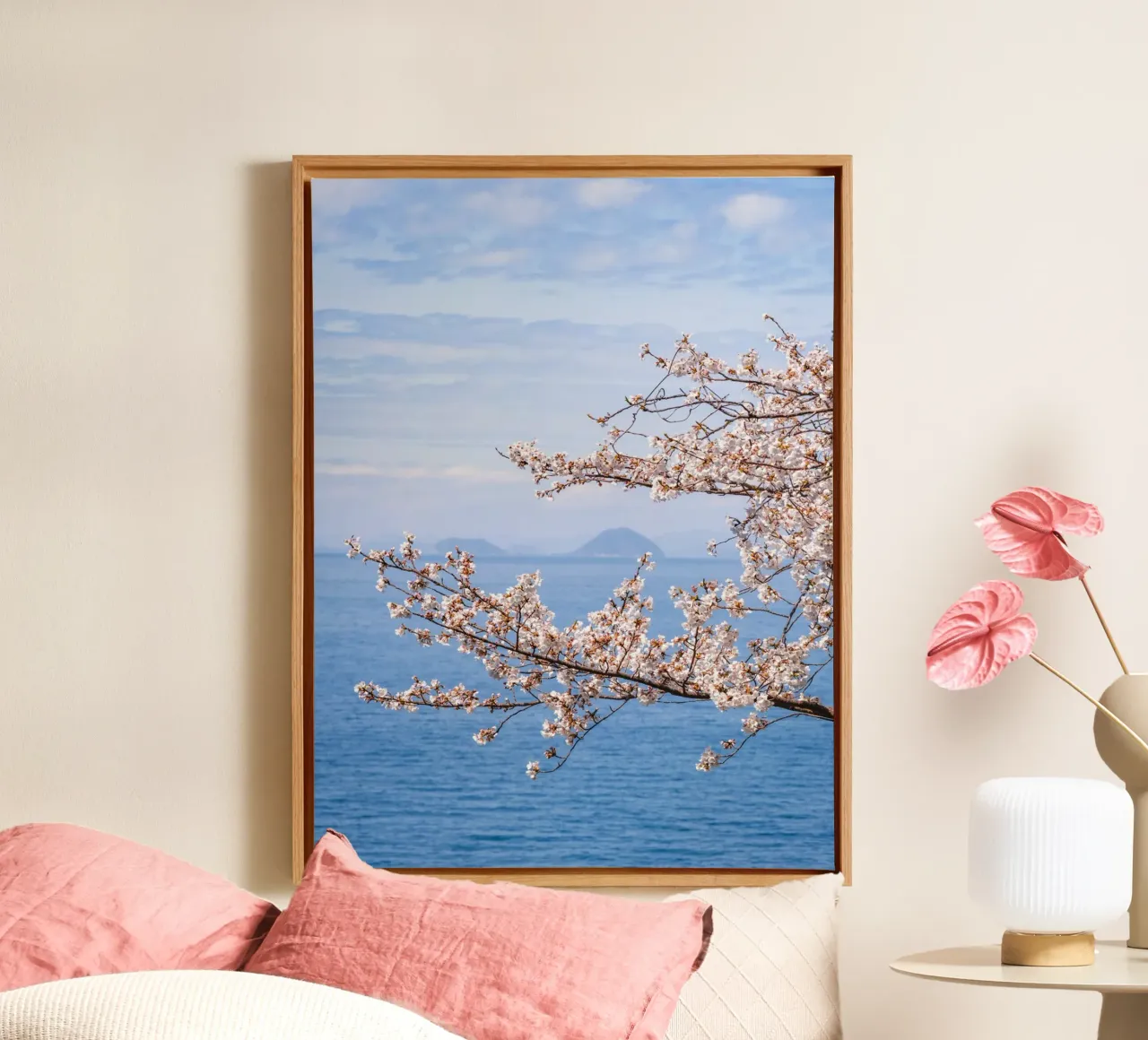 I fiori di ciliegio dell'oceano in Giappone tela con Cornice a cassetta da Marcel Bisig