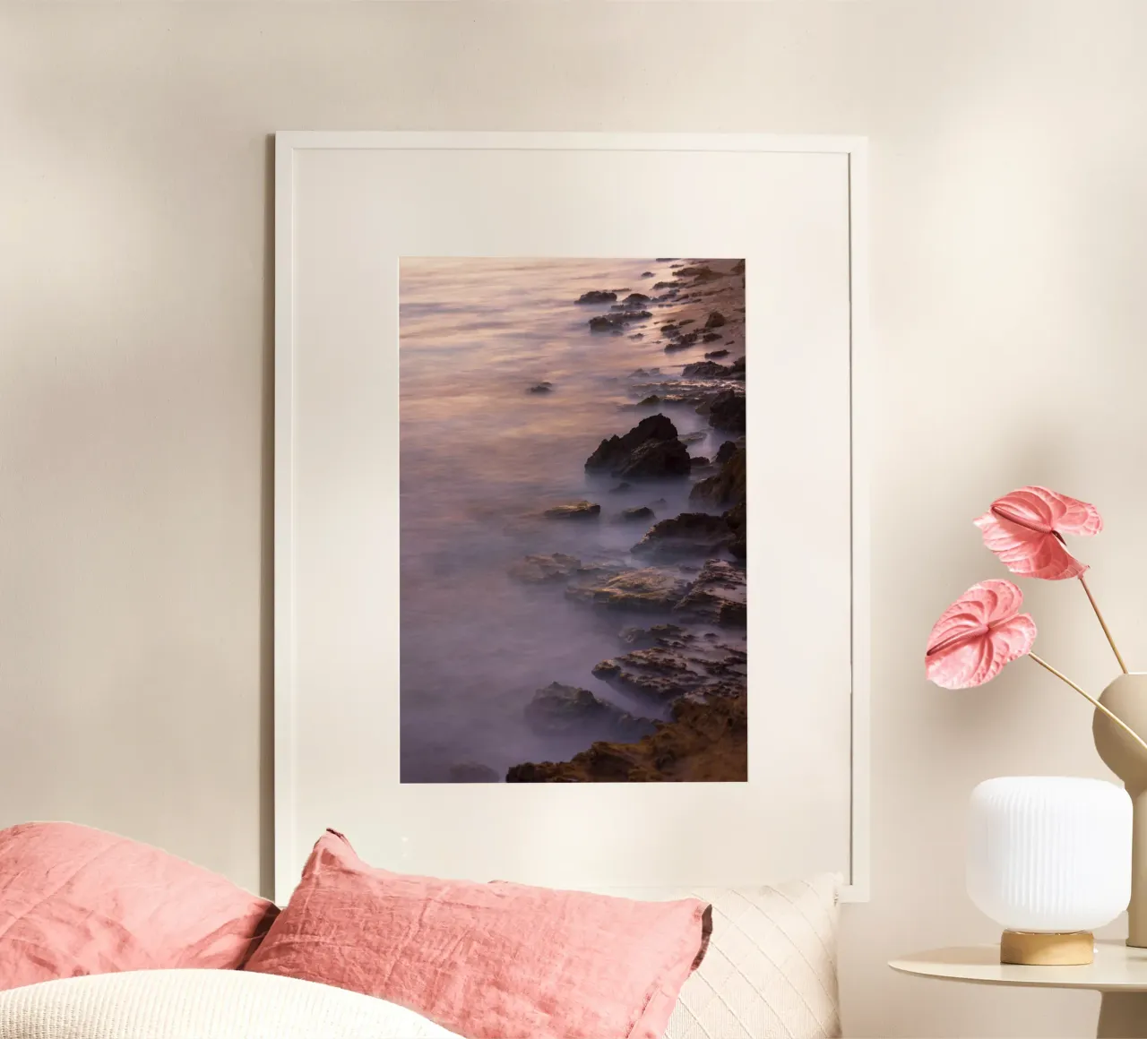 Mare #2 poster con telaio in plastica da Tal Paz-Fridman