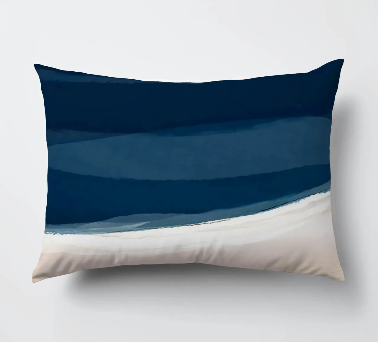 Minimal Beach Abstract 2 | Indigo and Tan cuscino da sabidussi
