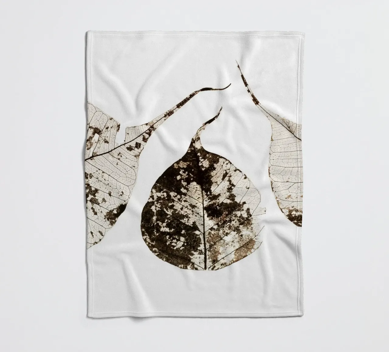 Foglie cadute #1 coperta in pile da Tal Paz-Fridman