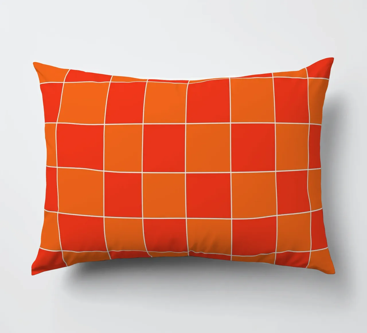 Groovy retro vibrant pattern checks- Orange red cuscino da TijanaArtStudio88