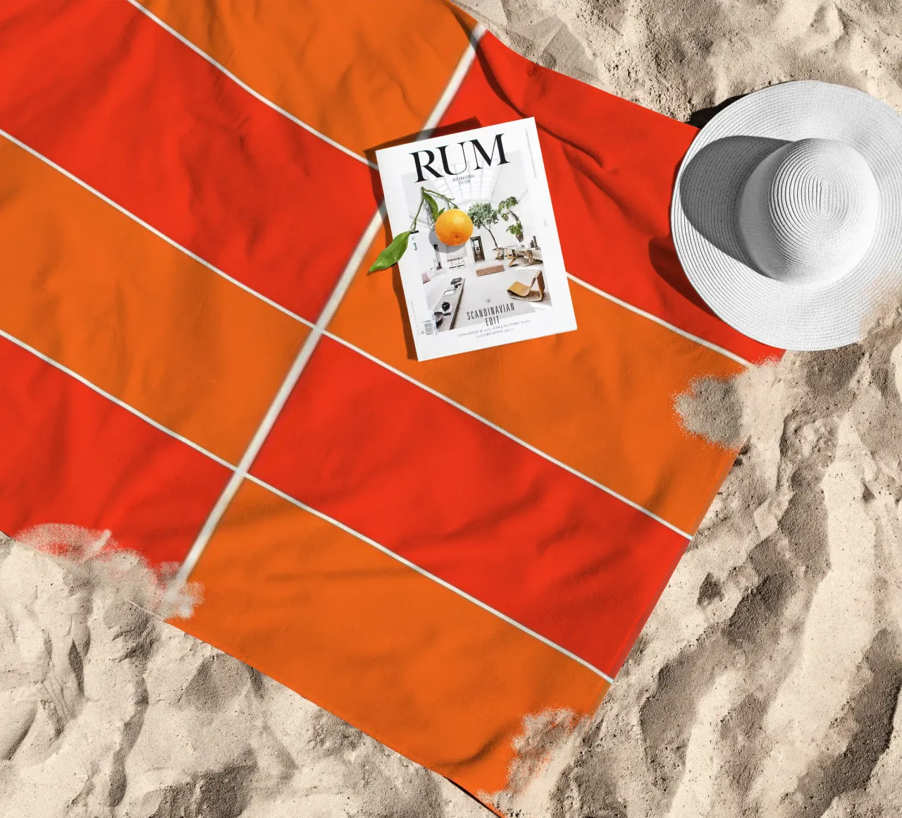 Groovy retro vibrant pattern checks- Orange red telo mare da TijanaArtStudio88