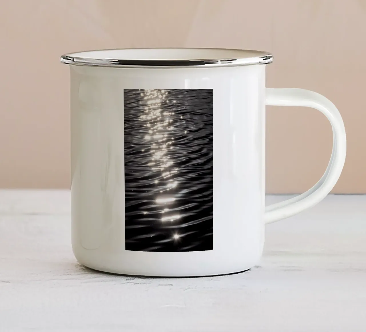 Mar Nero tazza in smalto da rafael campezato