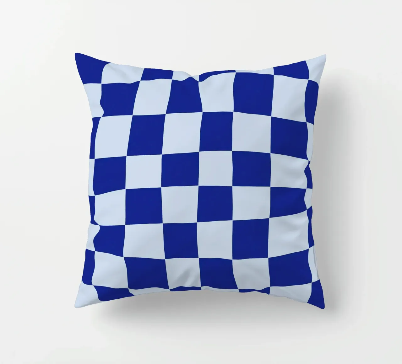 Groovy retro vibrant pattern checks- Blue cuscino da TijanaArtStudio88
