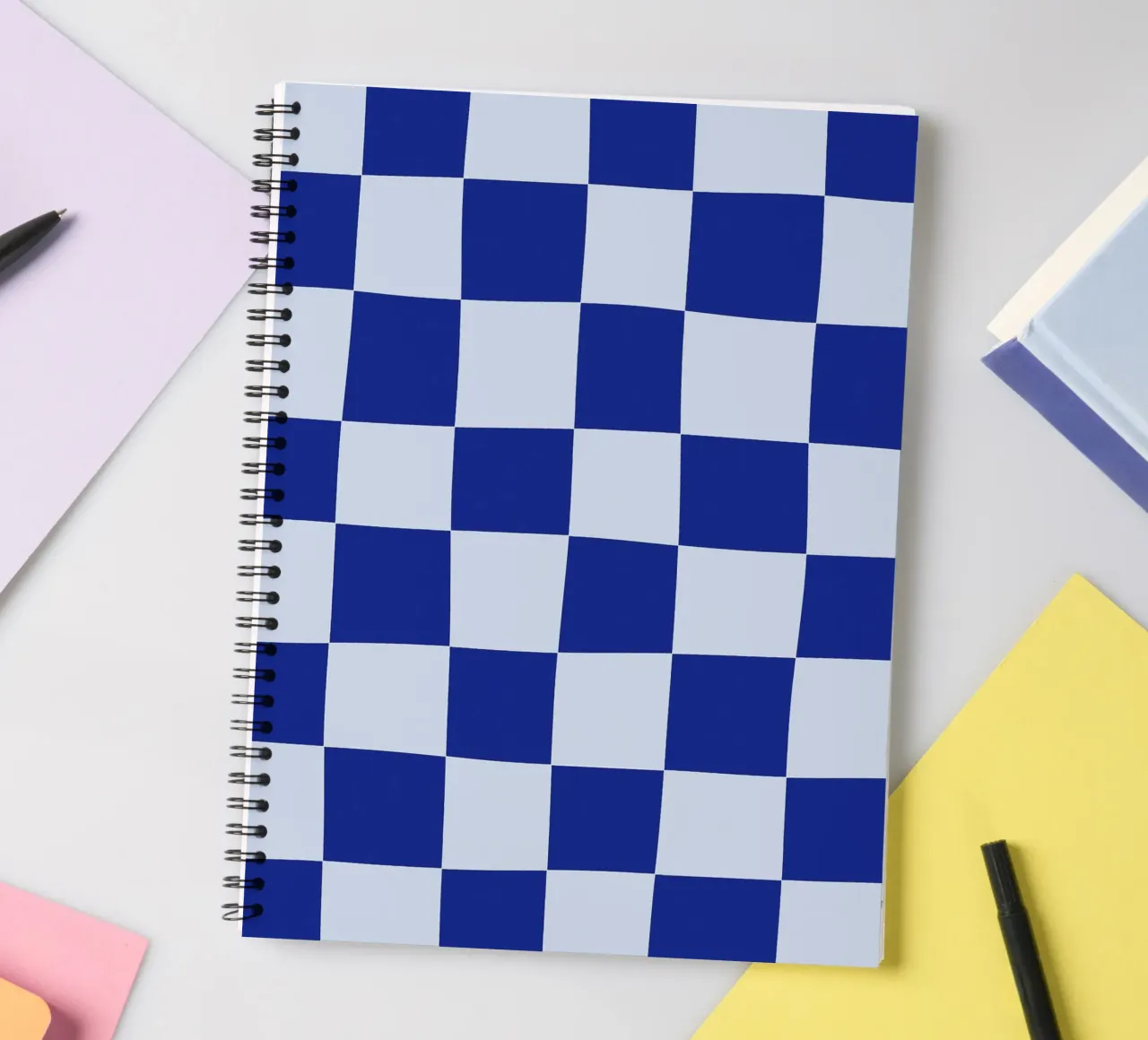 Groovy retro vibrant pattern checks- Blue Ringbuch von TijanaArtStudio88