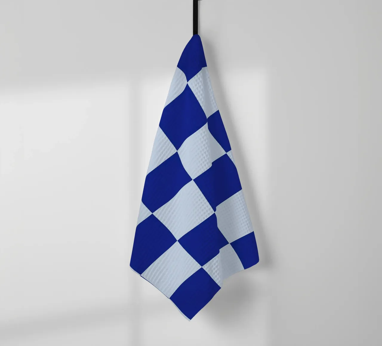 Groovy retro vibrant pattern checks- Blue canovaccio da cucina da TijanaArtStudio88