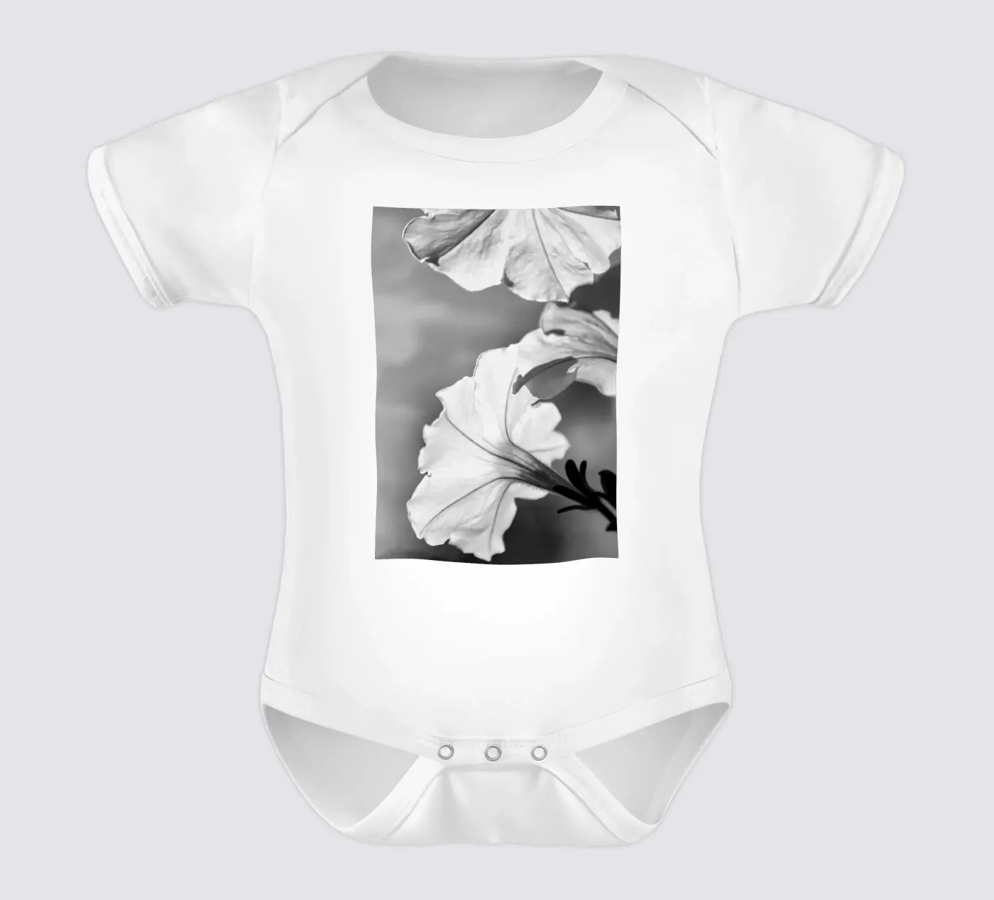 Flore 2 body bébé de rafael campezato - black and white