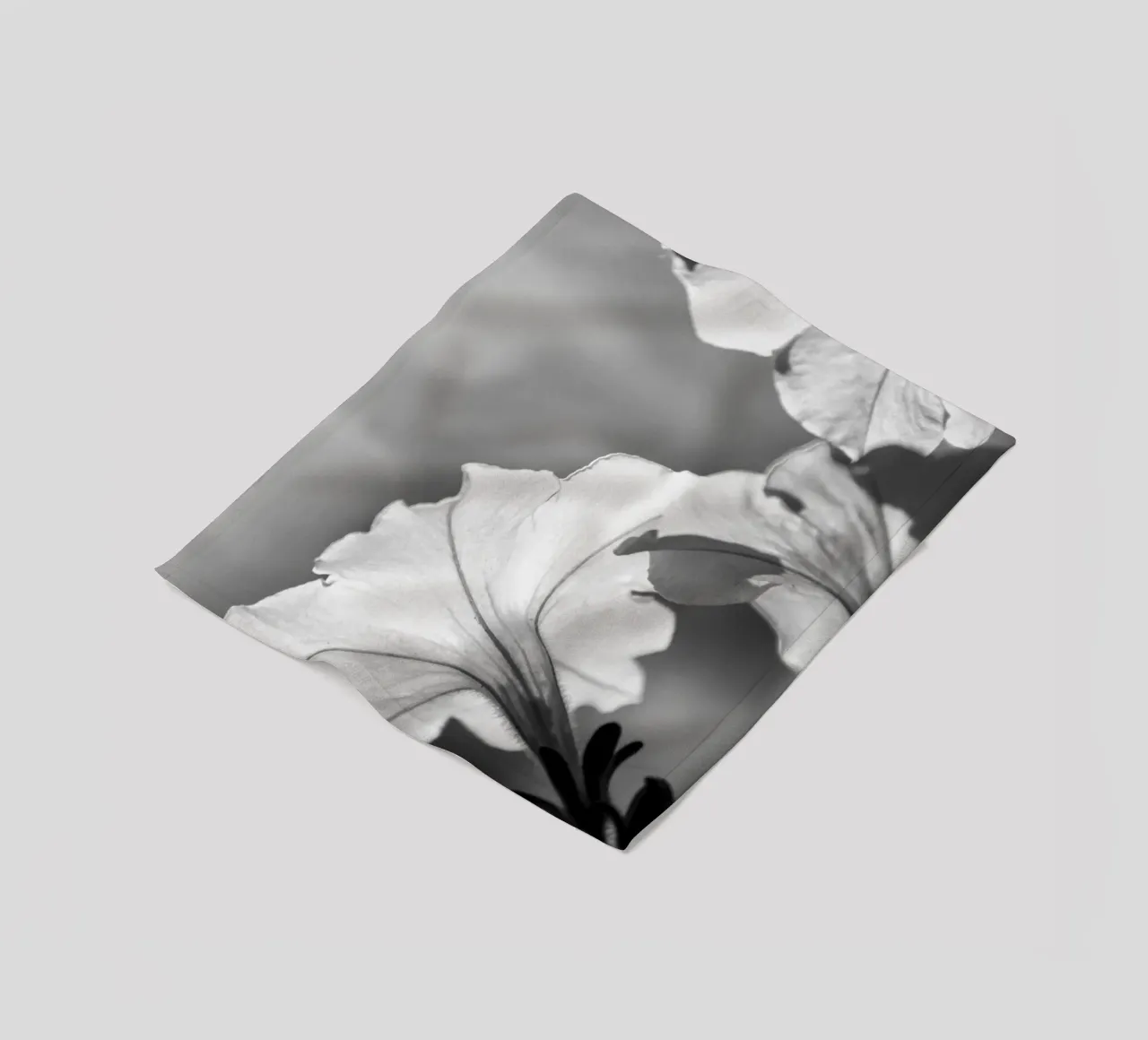 Flora 2 fleecedeken van rafael campezato