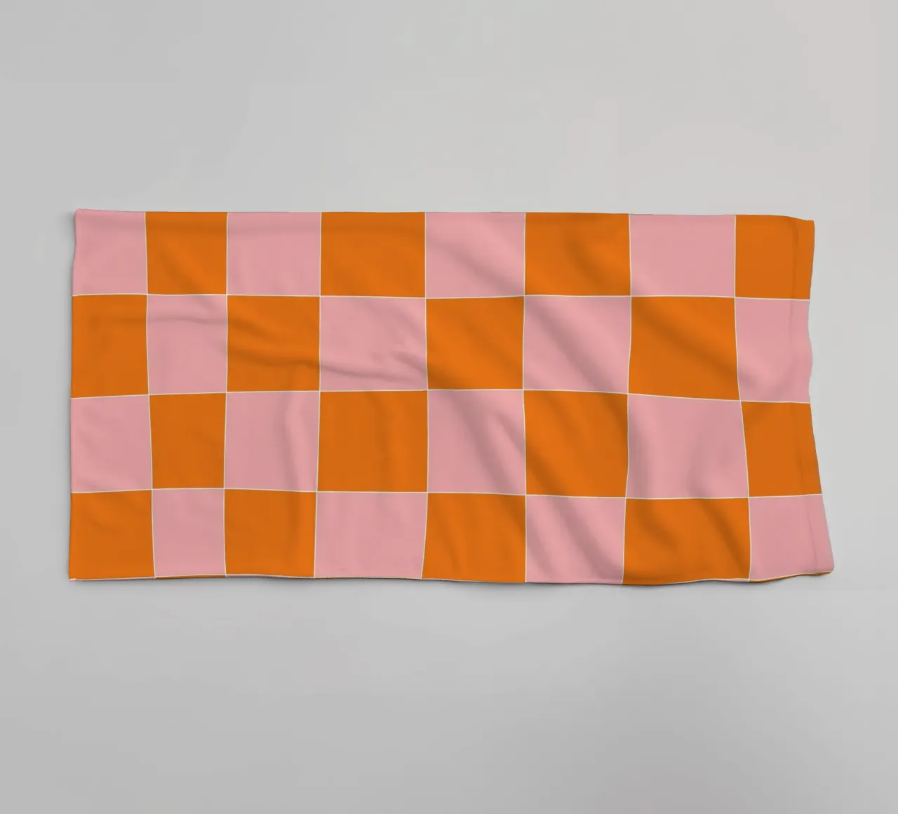 Groovy retro vibrant pattern checks- Orange pink asciugamano da bagno da TijanaArtStudio88
