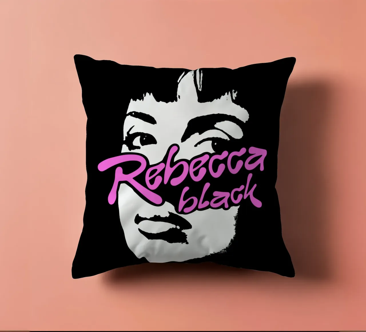 Silhouette Face - Rebbeca Black cuscino da igoshdesigns
