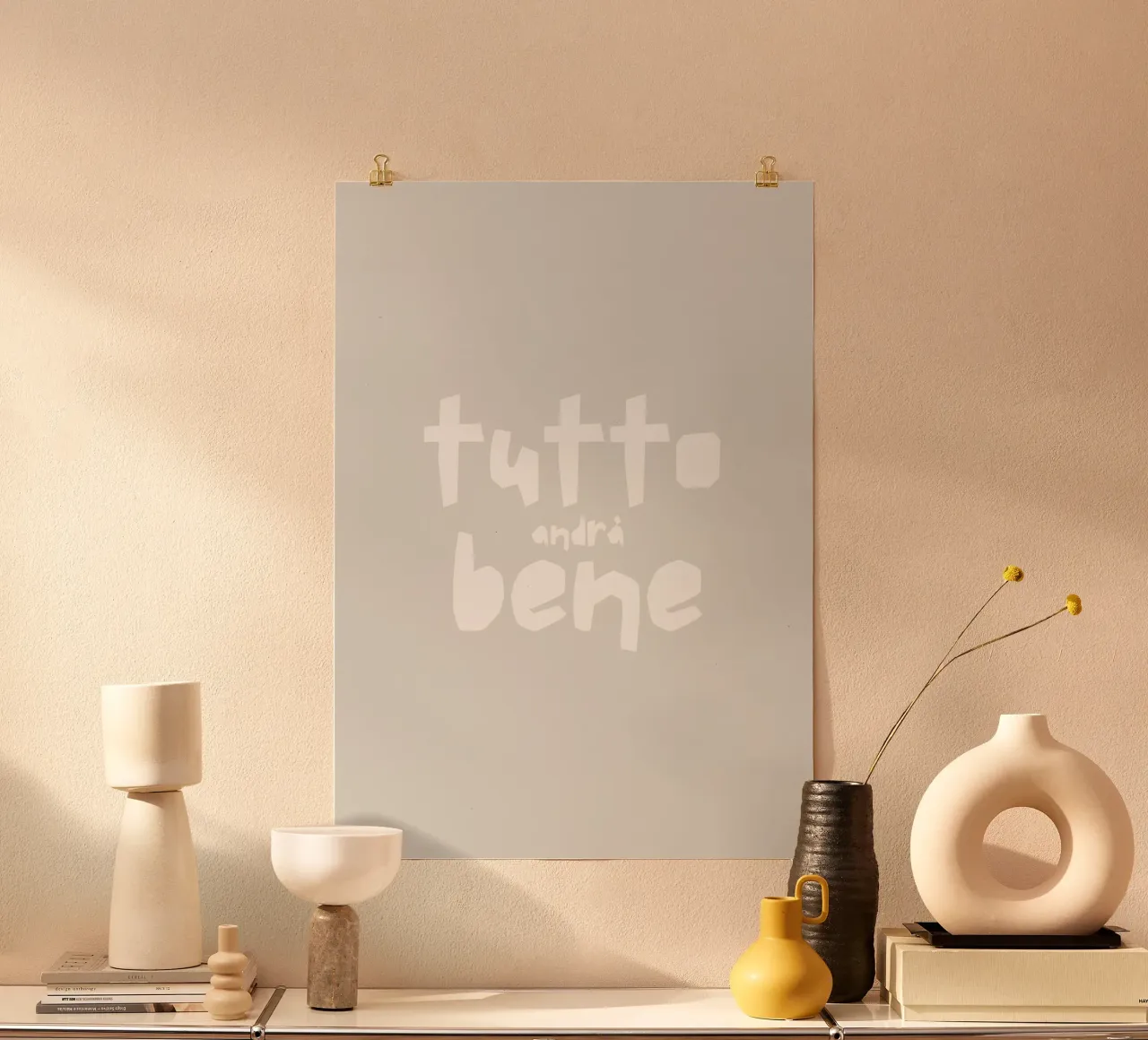 Tutto Bene poster con telaio in alluminio da PurePeachStudio