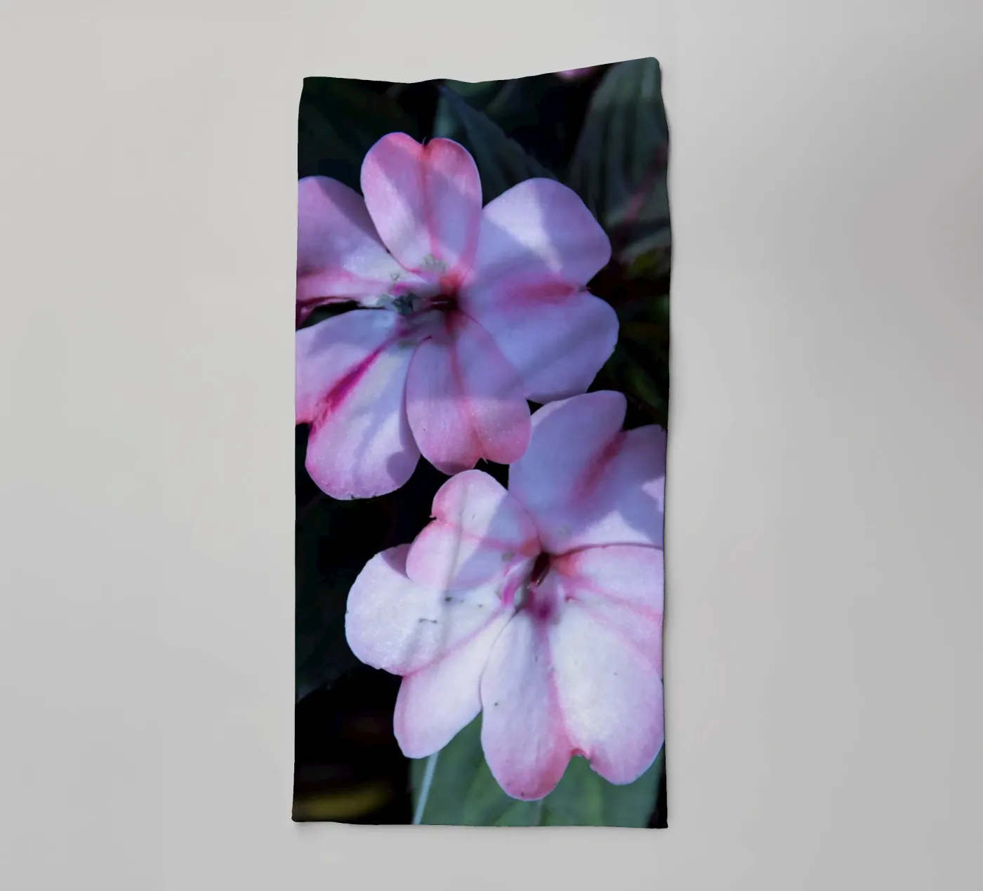 Flora 3 towel by rafael campezato