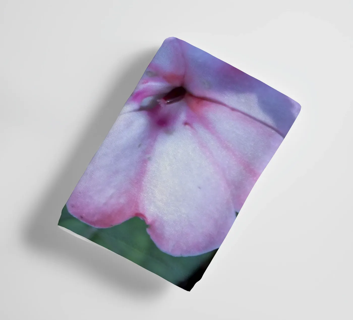 Flora 3 towel by rafael campezato