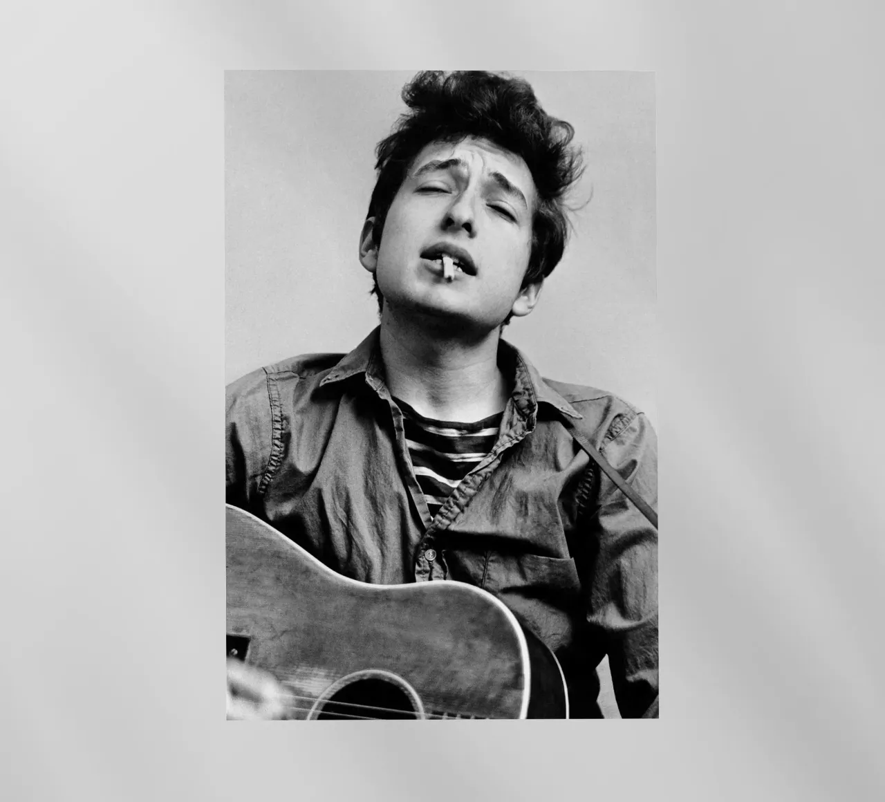 Bob Dylan mit Gitarre Backlit Folie von April Lewis