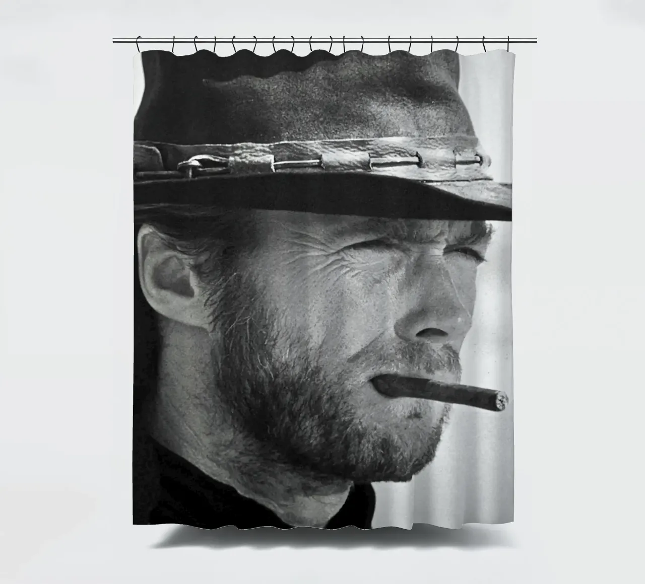 Clint Eastwood in The Good, the Bad and the Ugly Duschvorhang von April Lewis