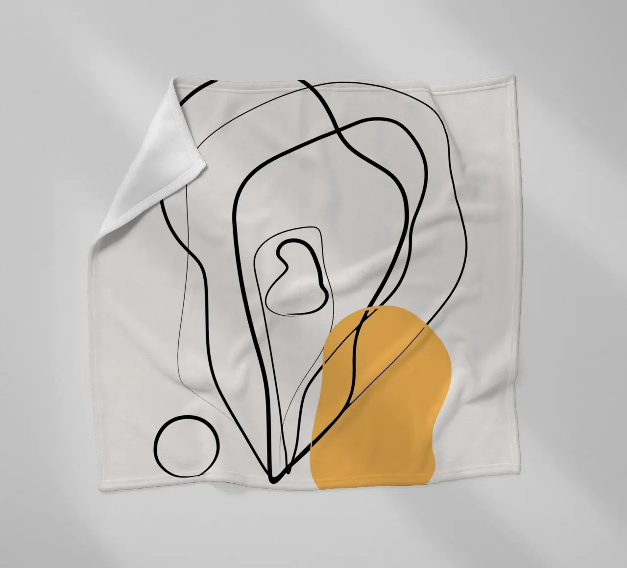 Giallo e linee artistiche 02 coperta in pile da Little Dean