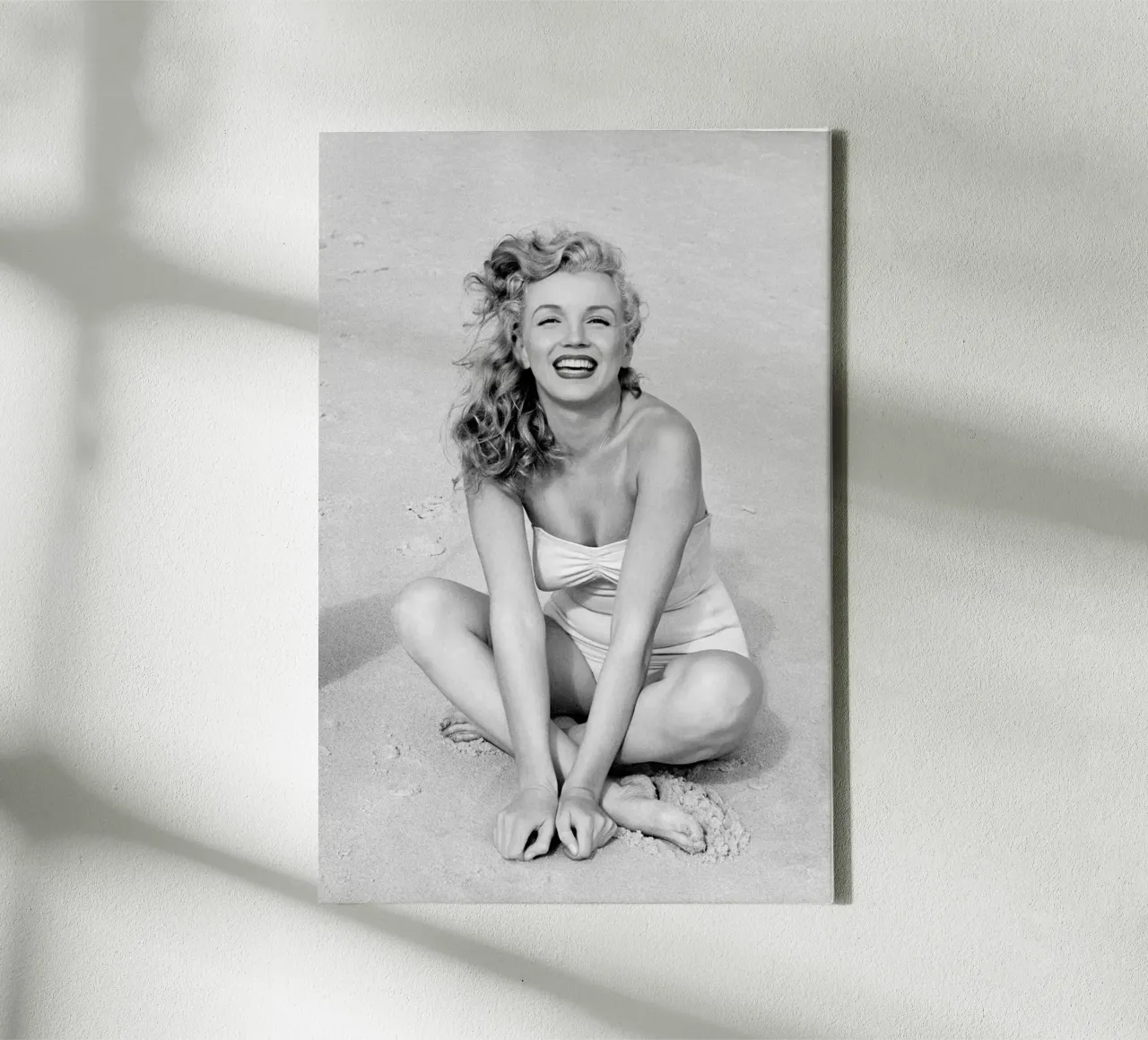 Marilyn Monroe in costume da bagno tela con Cornice a cassetta da April Lewis