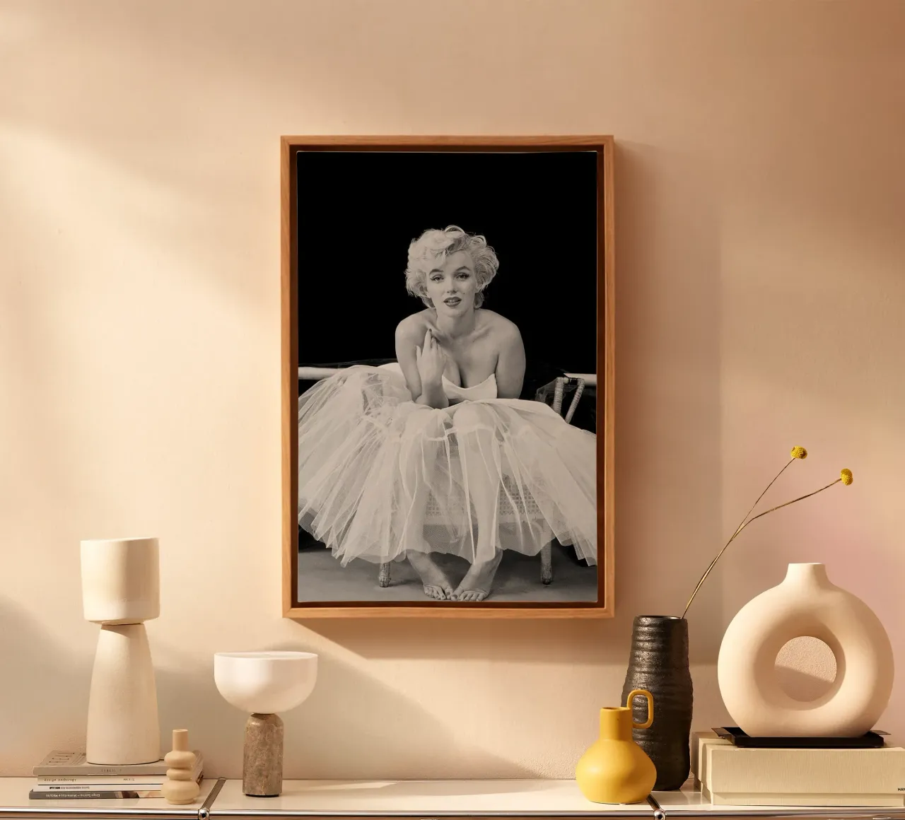 Marilyn Monroe in tutù tela con Cornice a cassetta da April Lewis