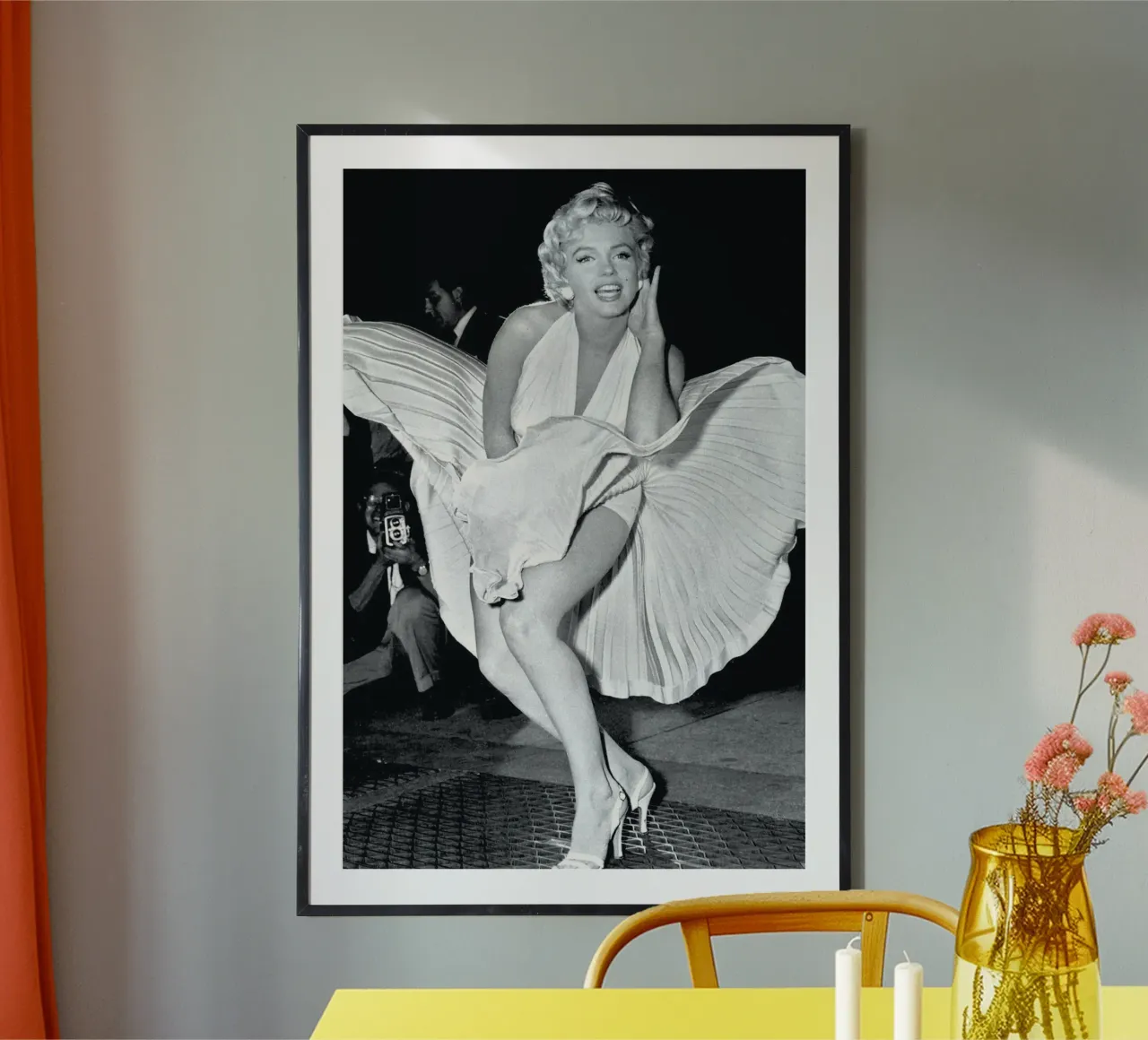 La posa di Marilyn Monroe poster da April Lewis