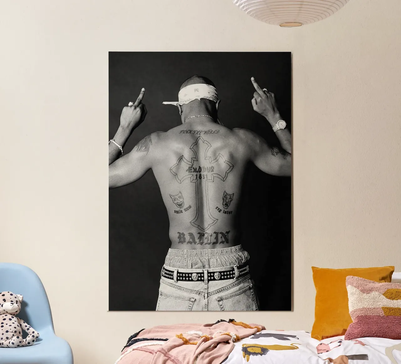Tatuaggio di Tupac poster con telaio in plastica da April Lewis