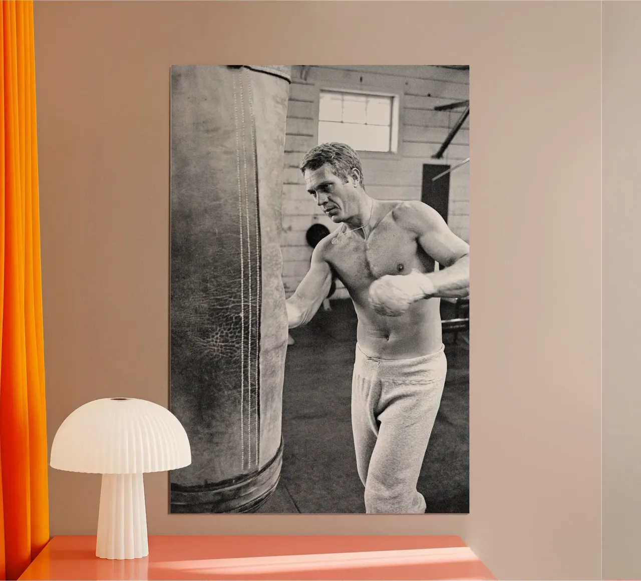 Steve McQueen pugilato poster con telaio in legno da April Lewis