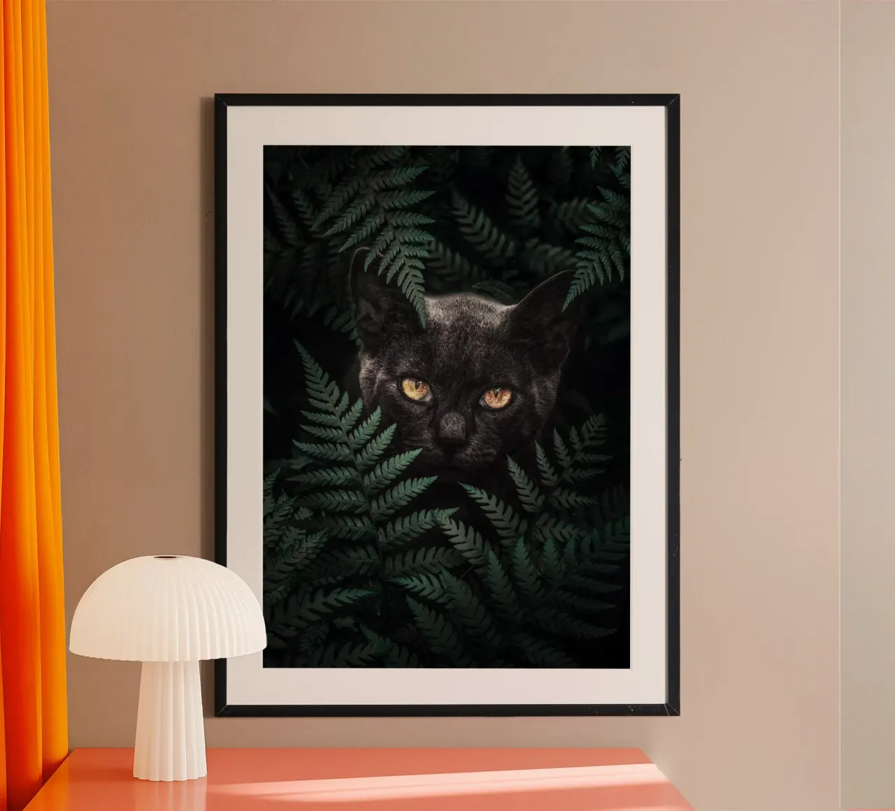 Gatto nero poster con telaio in alluminio da arizrab