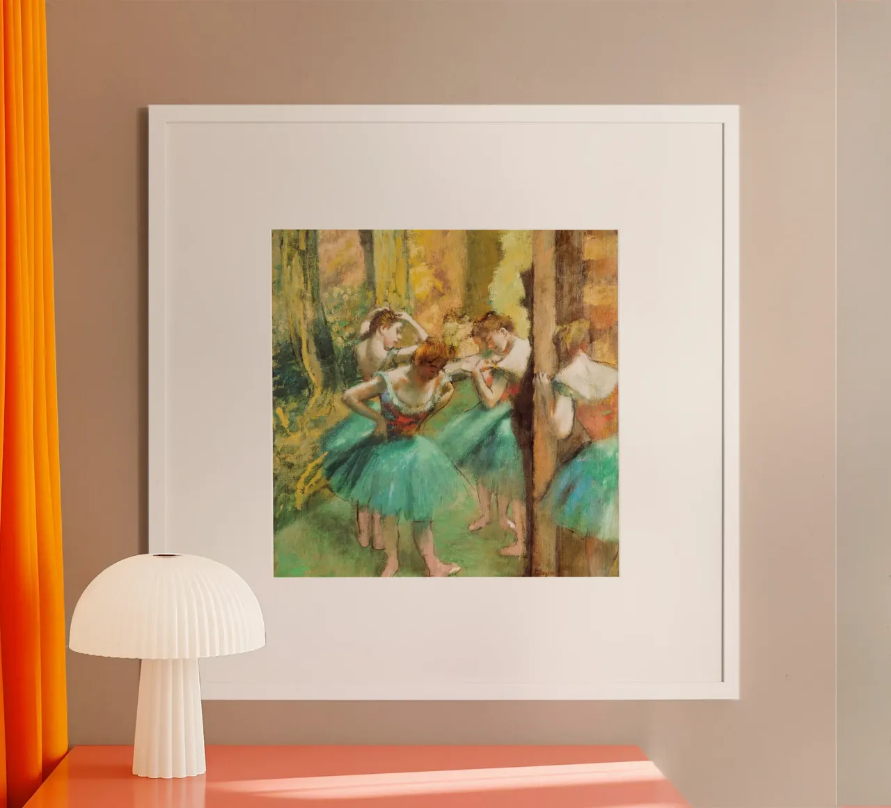 Ballerine rosa e verdi Edgar Degas poster con telaio in legno da Venus Art