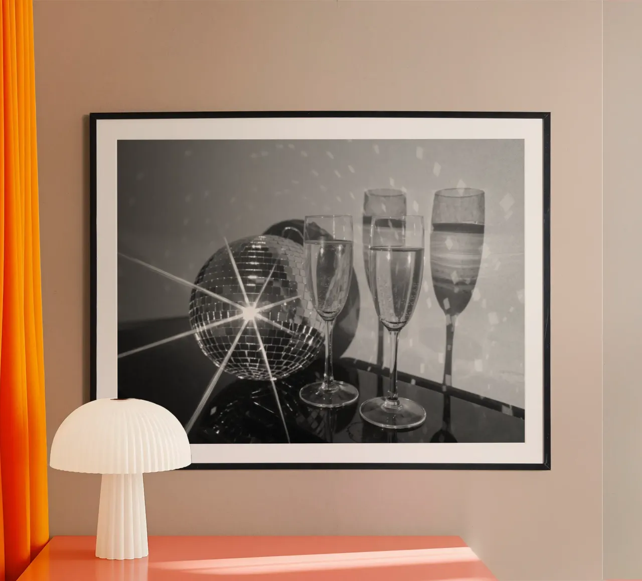 Bicchieri da discoteca con lenti retrò in bianco e nero carta hahnemühle da Dagmar Pels