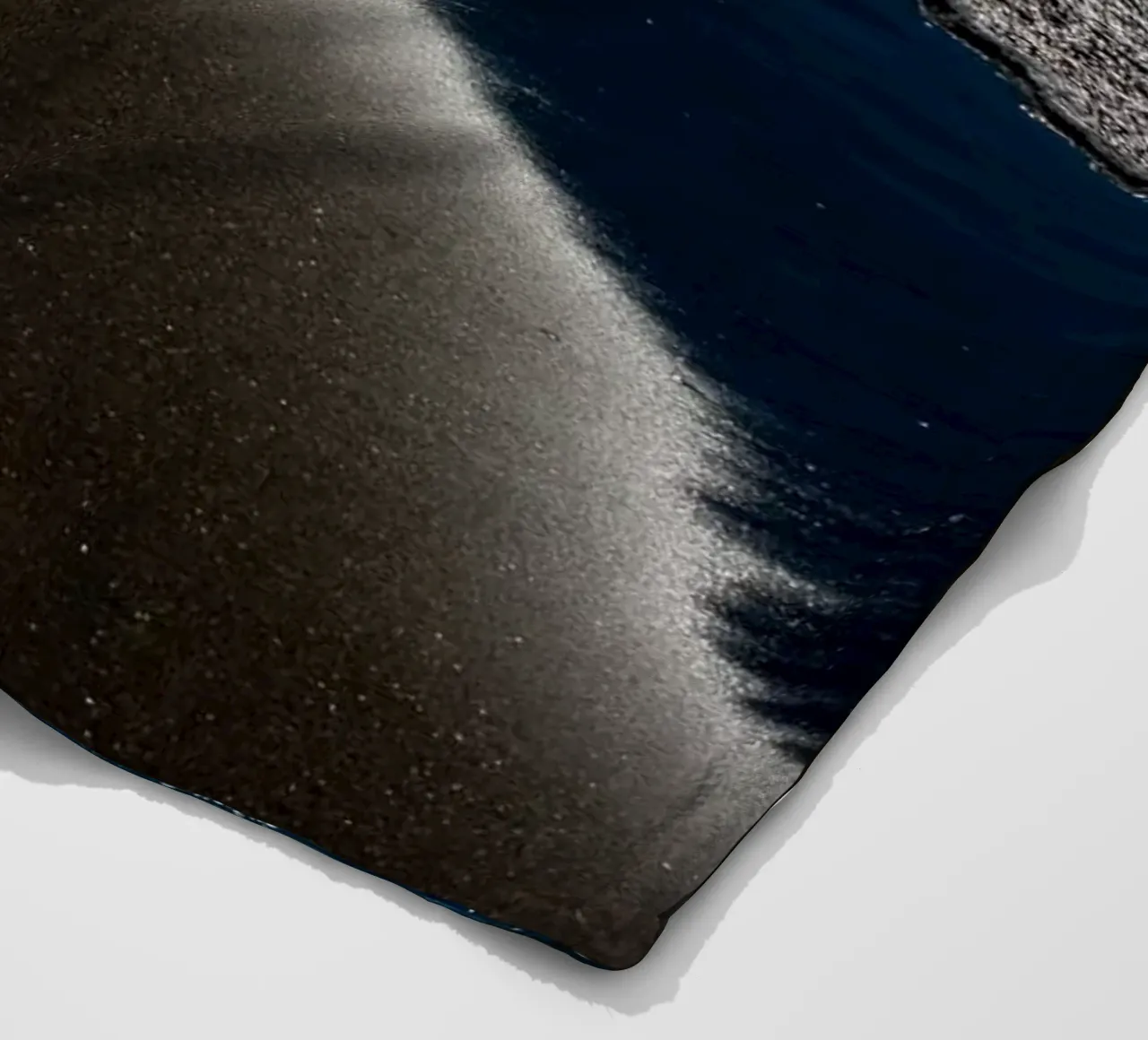 Mare #6 coperta in pile da Tal Paz-Fridman
