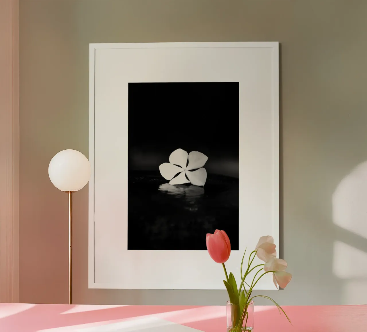 Flora 6 poster con telaio in alluminio da rafael campezato