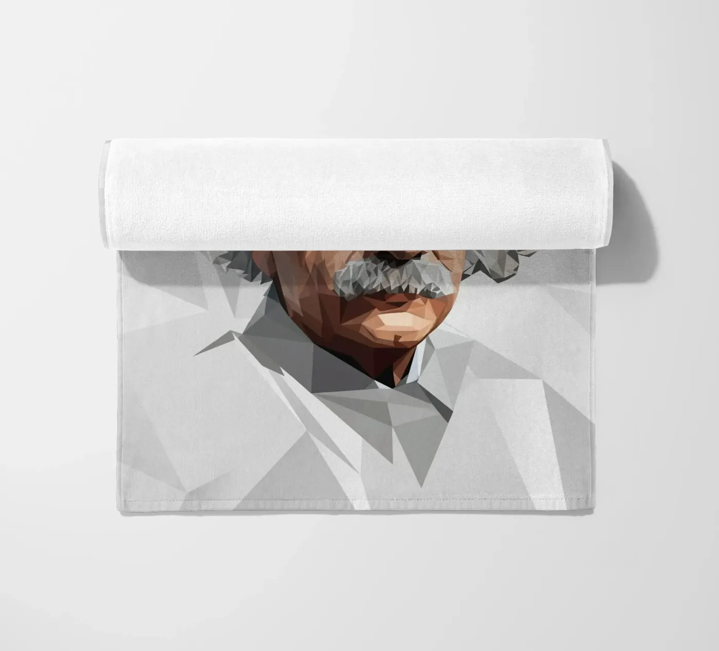 Albert Einstein Lowpoly strandhanddoek van Low Profile