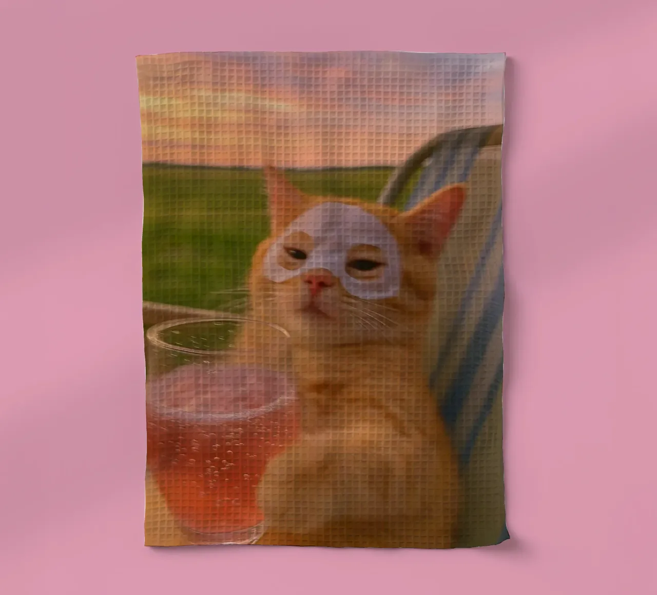 cat with juice canovaccio da cucina da comura