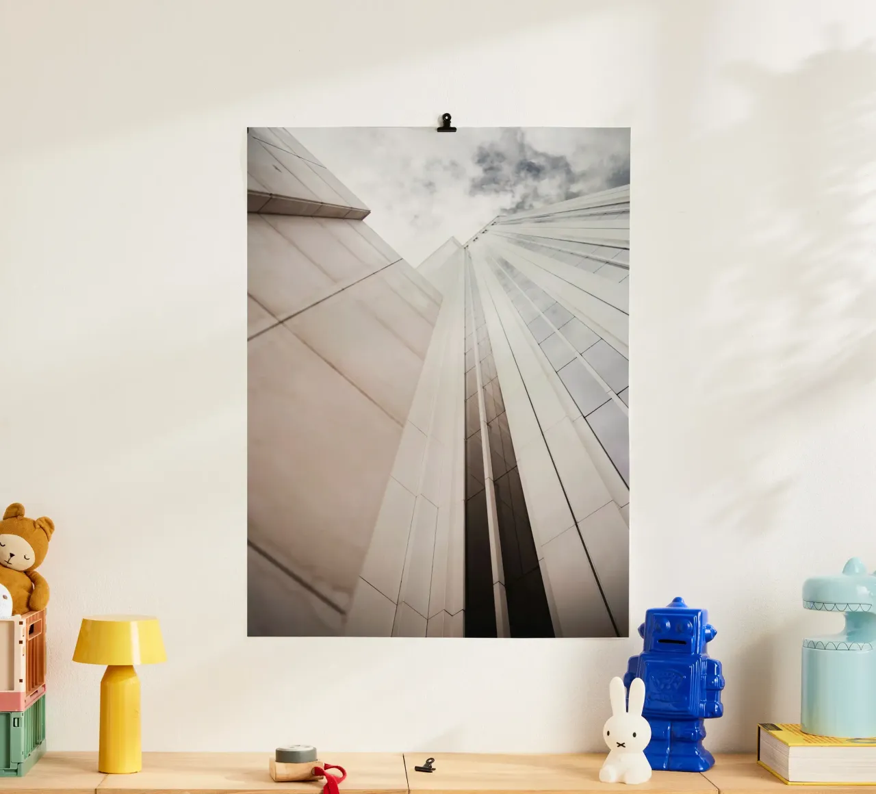 high skyscape building poster con telaio in legno da comura