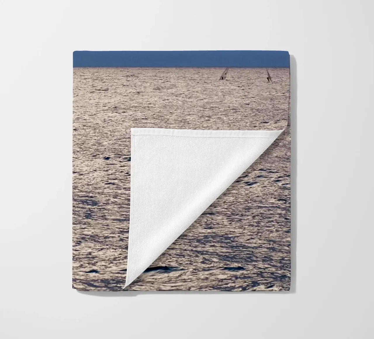 Mare #9 telo mare da Tal Paz-Fridman